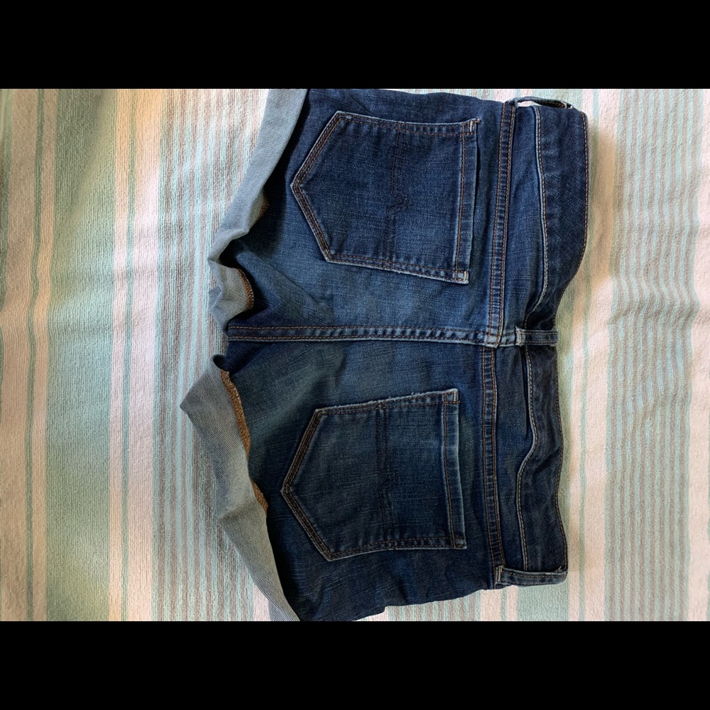 Shorts - Picture 2 of 2